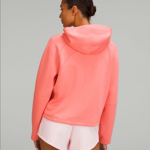 NWT Lululemon Airwrap hoodie - Picture 6 of 8